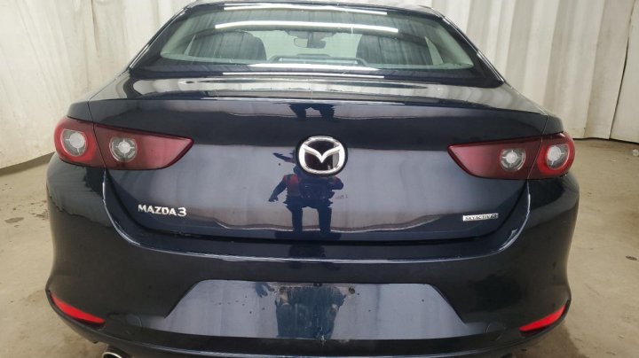 Mazda 3 SELECT SPORT 2025