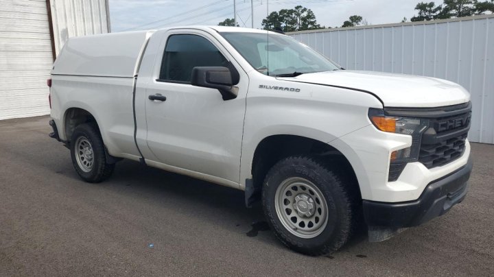 Chevrolet Silverado C1500 2023