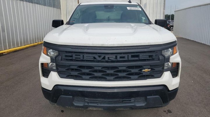 Chevrolet Silverado C1500 2023