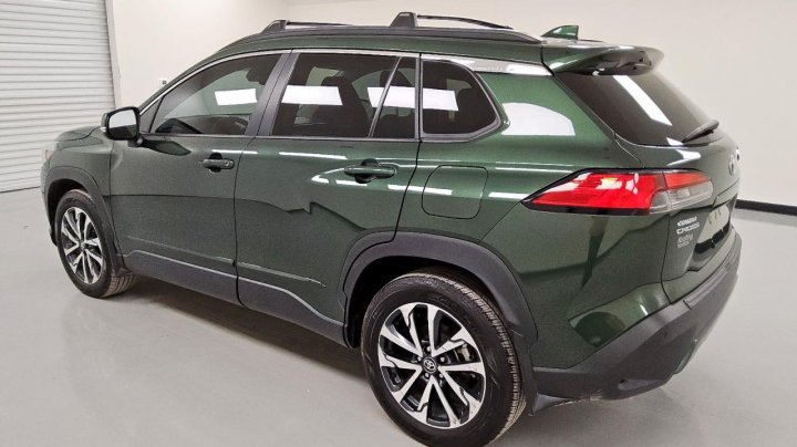 Toyota COROLLA CROSS XLE 2024