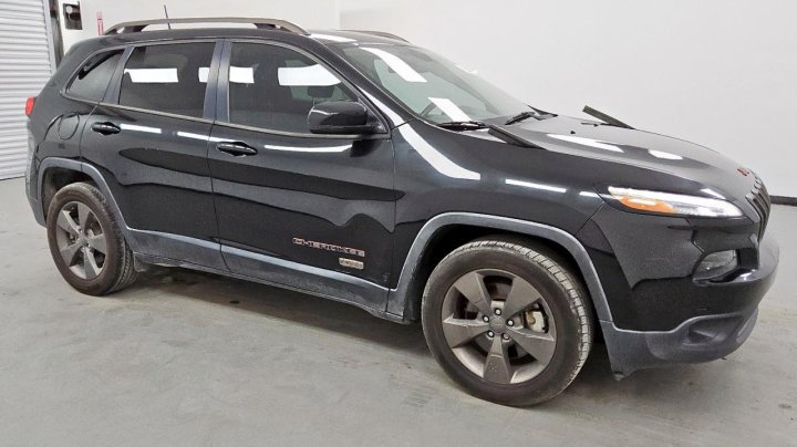 JEEP Cherokee LATITUDE 2016