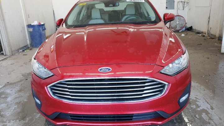 Ford FUSION SE 2020