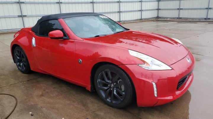 Nissan 370Z BASE 2015
