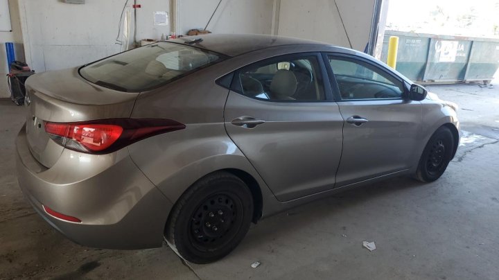 Hyundai Elantra SE 2016