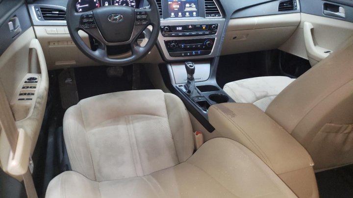 Hyundai SONATA SE 2017