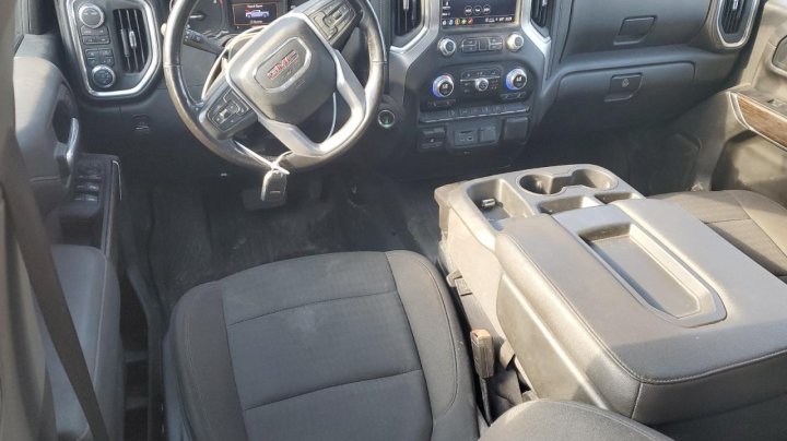 GMC Sierra K2500 SLE 2022