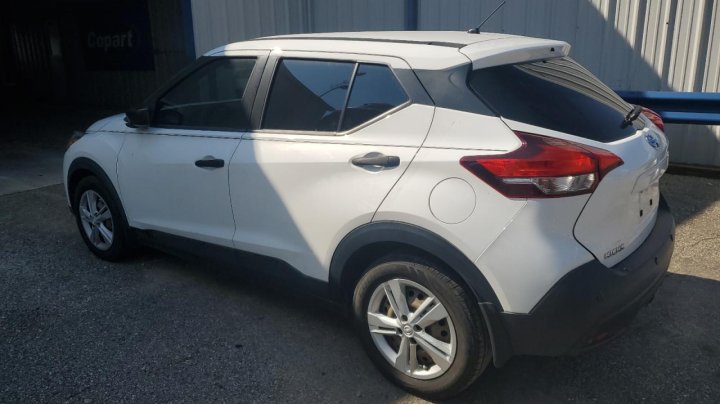 Nissan Kicks S 2020