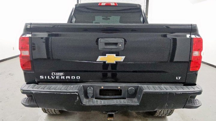 Chevrolet Silverado K1500 LT 2018