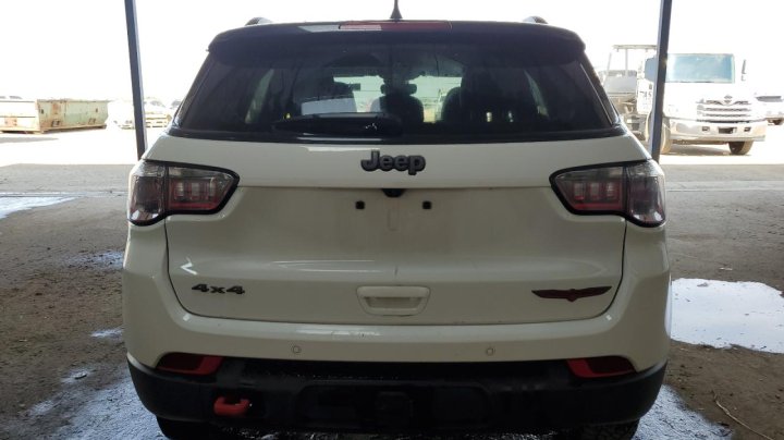 JEEP COMPASS TRAILHAWK 2025