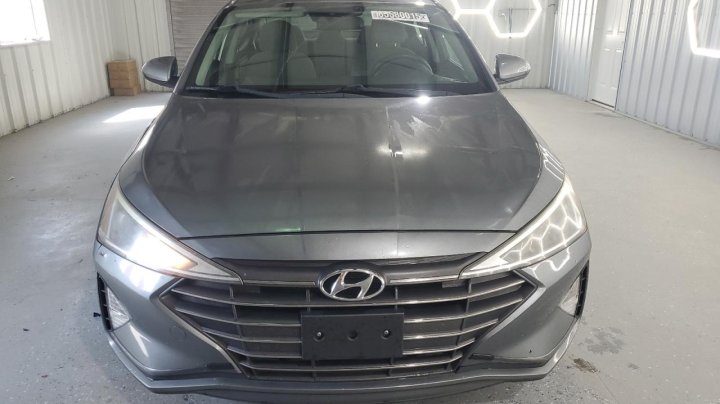 Hyundai Elantra SEL 2019