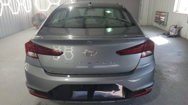 Hyundai Elantra SEL 2019