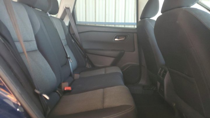 Nissan ROGUE SV 2025
