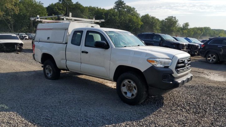 Toyota TACOMA ACCESS CAB 2016
