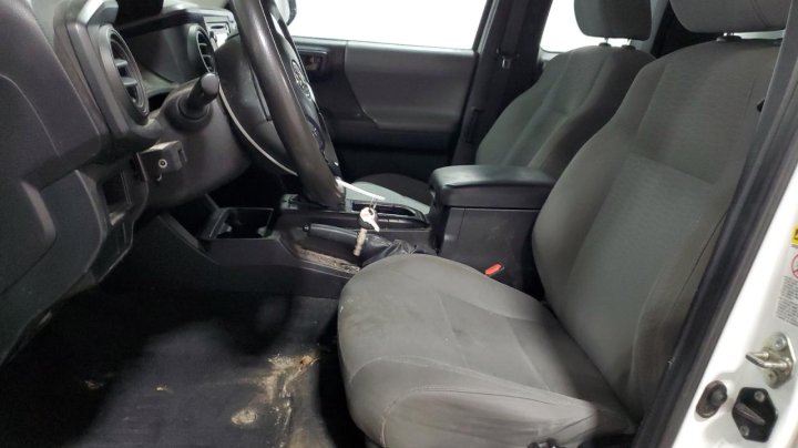Toyota TACOMA ACCESS CAB 2016