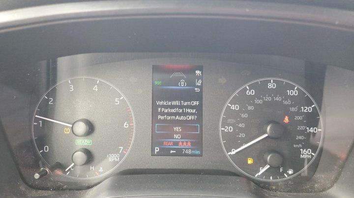 Toyota Corolla LE 2024