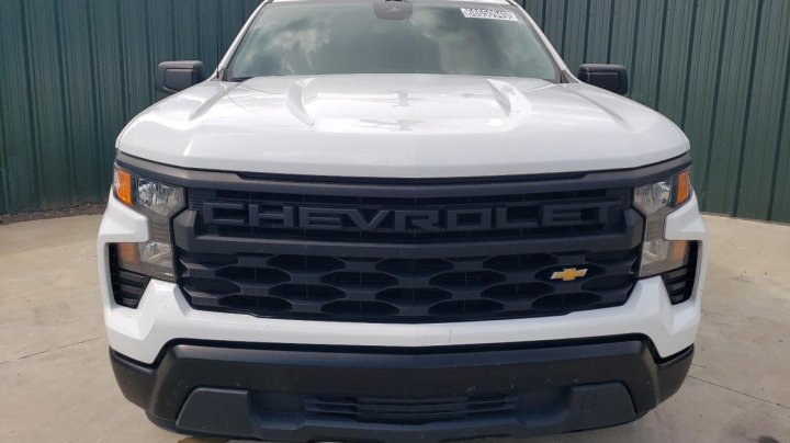 Chevrolet Silverado C1500 2023