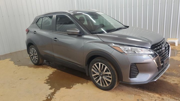 Nissan Kicks SV 2023