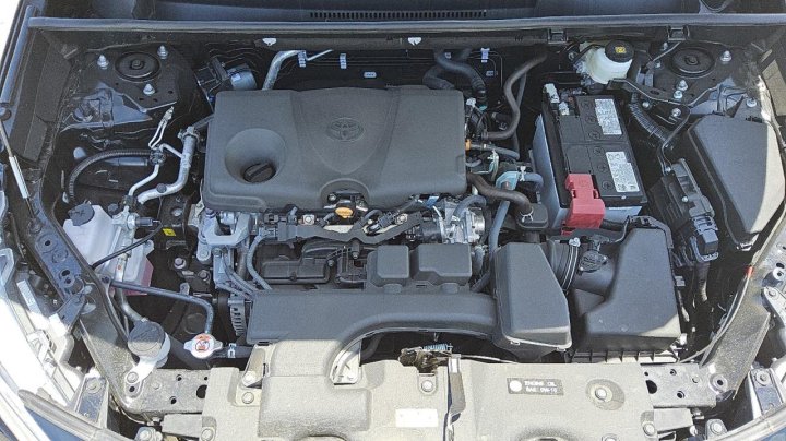 Toyota RAV4 XLE PREMIUM 2025