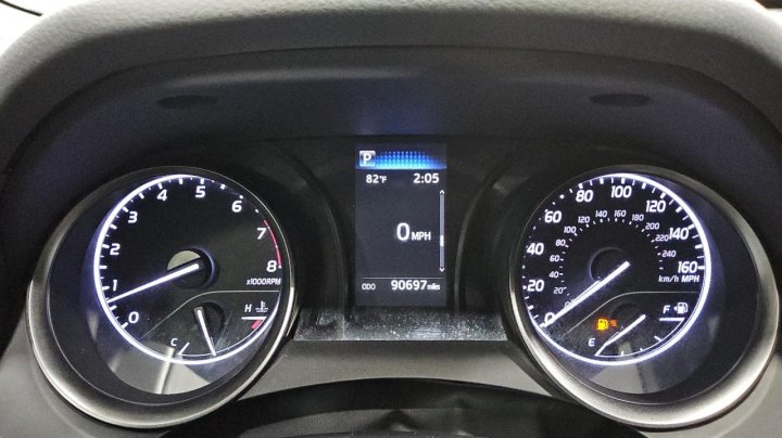 Toyota Camry SE 2022