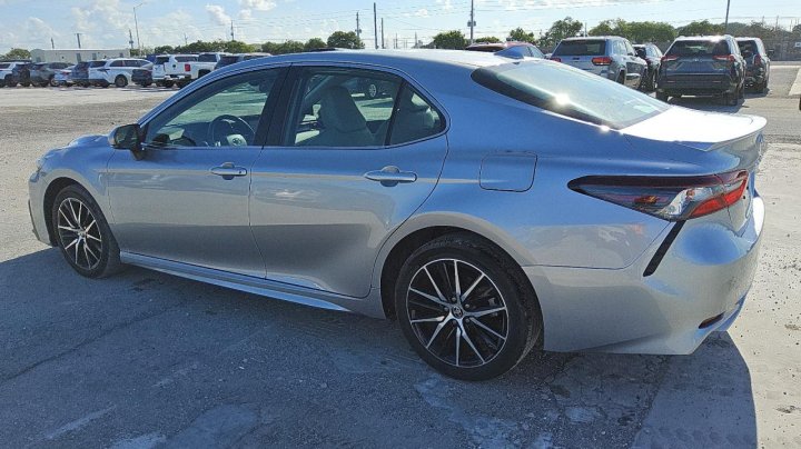 Toyota Camry SE NIGHT SHADE 2023