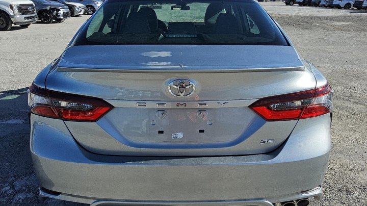 Toyota Camry SE NIGHT SHADE 2023
