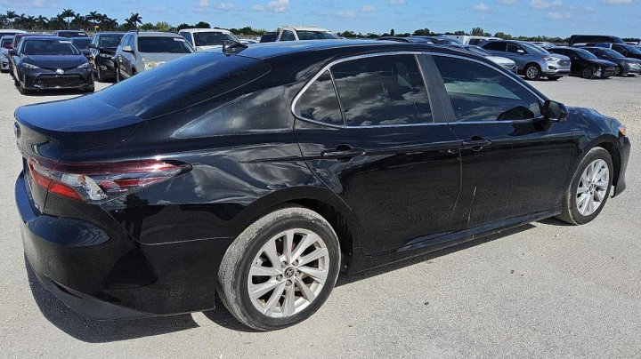 Toyota Camry LE 2023