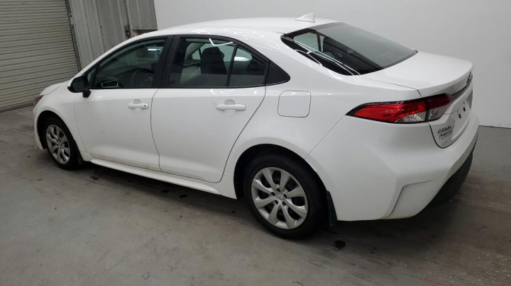 Toyota Corolla LE 2025