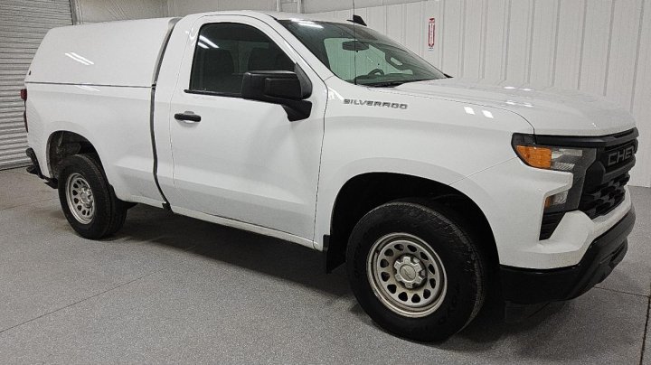 Chevrolet Silverado C1500 2023