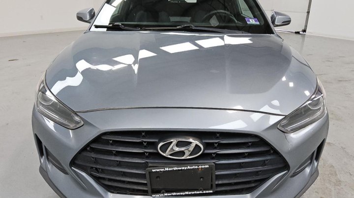 Hyundai VELOSTER BASE 2019