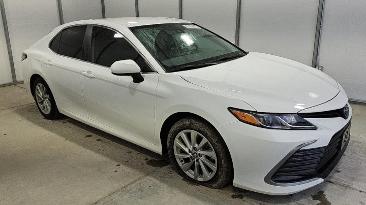 Toyota Camry LE 2024