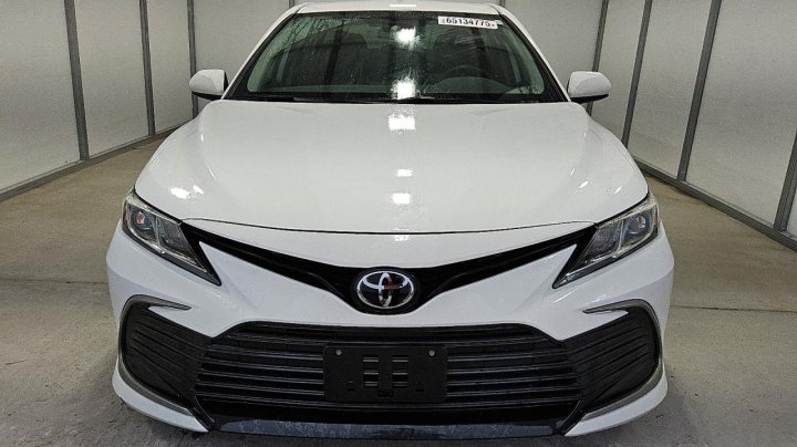 Toyota Camry LE 2024