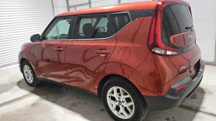 KIA Soul LX 2021