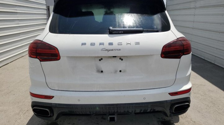 Porsche Cayenne  2018