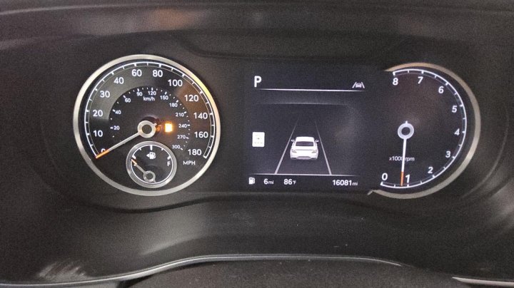 Genesis G70 BASE 2025
