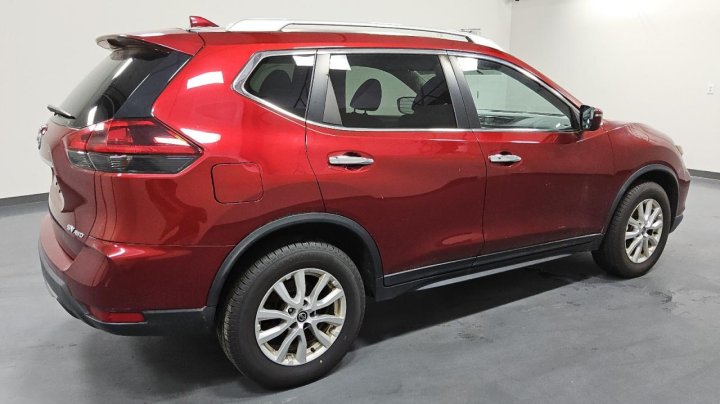 Nissan ROGUE S 2018