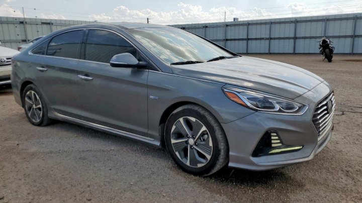 Hyundai SONATA HYBRID 2018