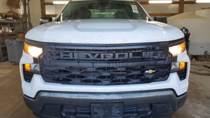 Chevrolet Silverado C1500 2023