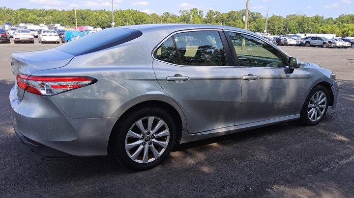 Toyota Camry L 2018