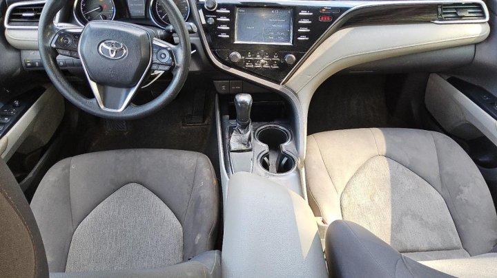Toyota Camry L 2018