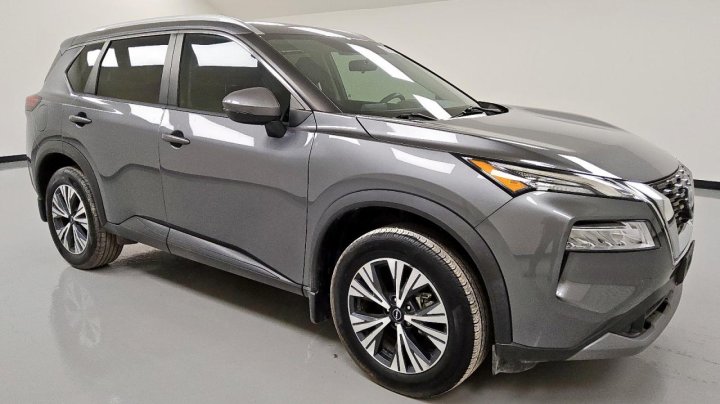 Nissan ROGUE SV 2022