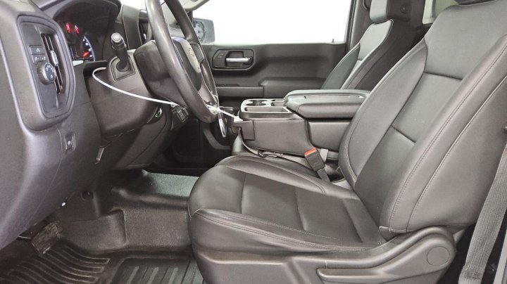Chevrolet Silverado C1500 2023