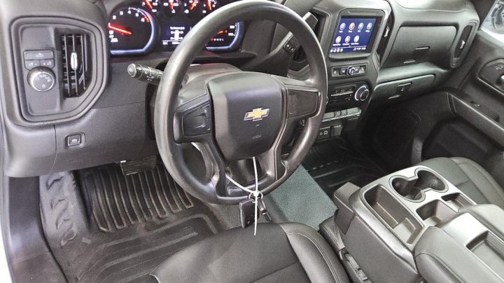 Chevrolet Silverado C1500 2023