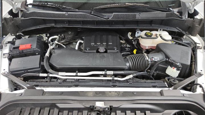 Chevrolet Silverado C1500 2023