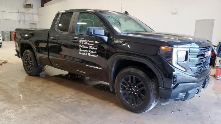 GMC Sierra C1500 2025