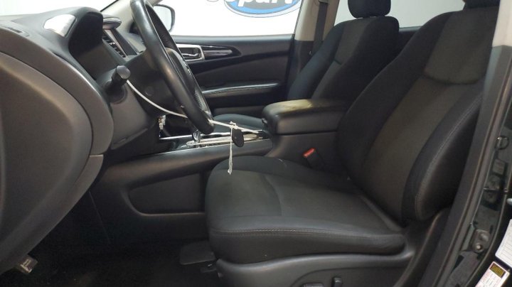 Nissan Pathfinder  2019