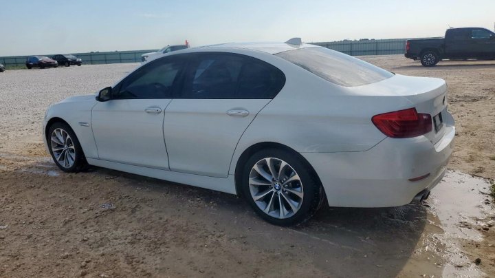 BMW 528  2015