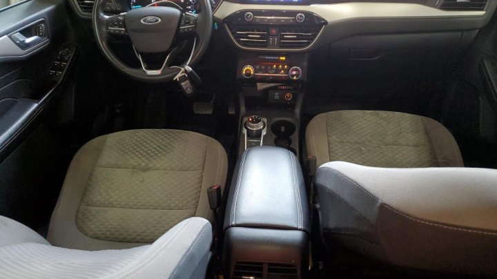 Ford Escape  2021