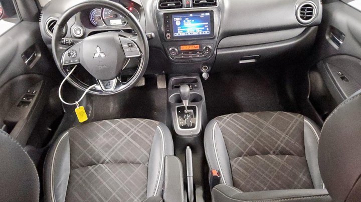 Mitsubishi Mirage SE 2024