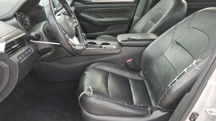 Nissan Altima  2019