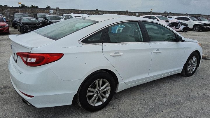 Hyundai SONATA  2016